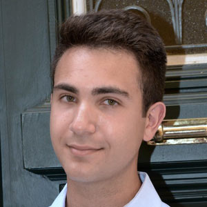 Demetrius Fotopoulos headshot